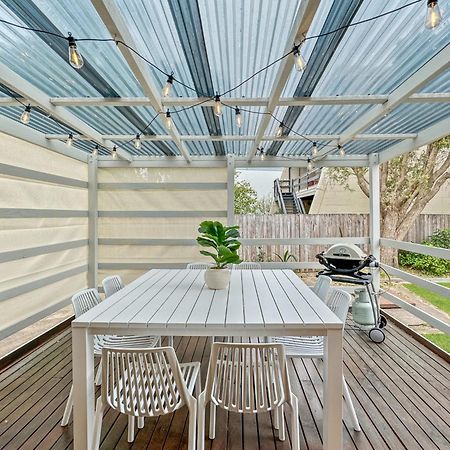 4-Bed Beach House With Garden & Alfresco Dining Tomakin Экстерьер фото