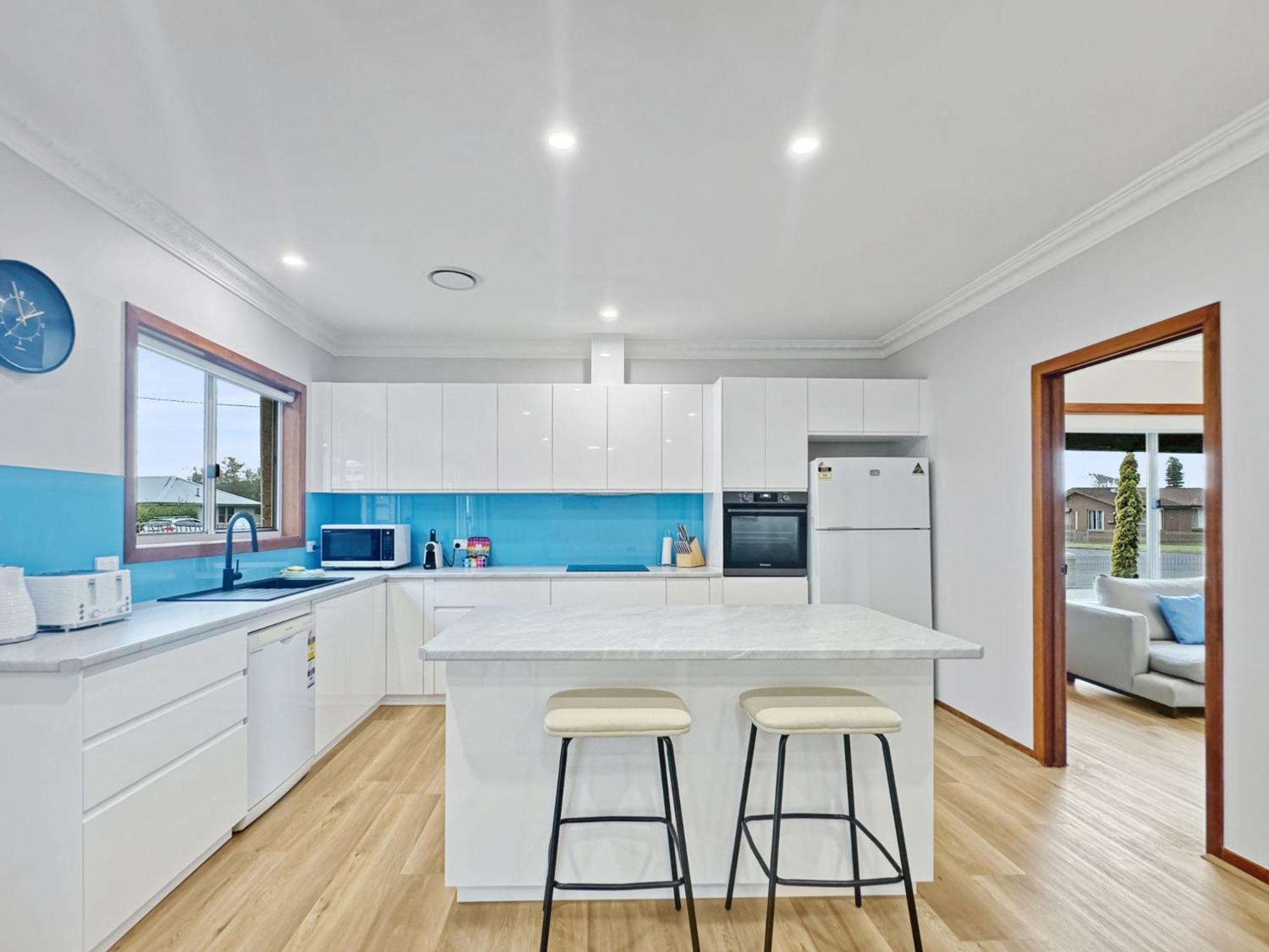4-Bed Beach House With Garden & Alfresco Dining Tomakin Экстерьер фото